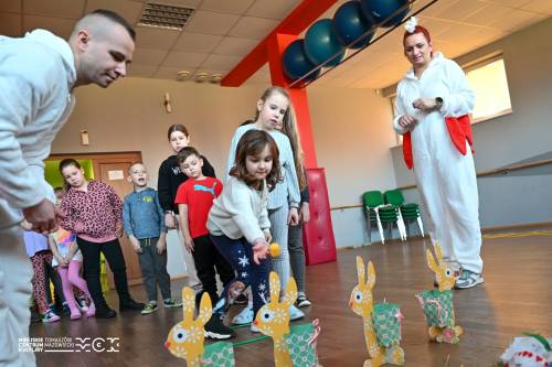 Na zdjęciu wielkanocne Fun Kids. Animacje z dziećmi wokół Świąt Wielkanocnych